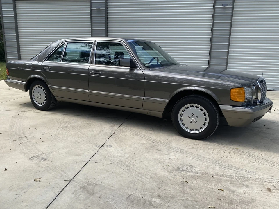 1986 Mercedes-Benz W126 S-Class Sedan - Image 14 of 31