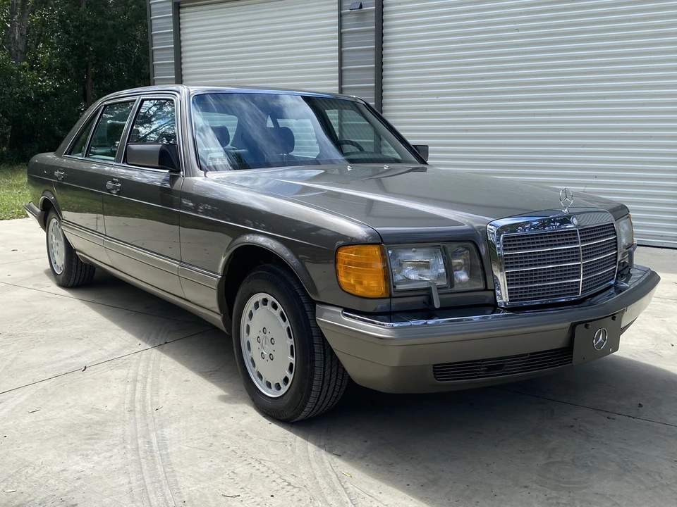 1986 Mercedes-Benz W126 S-Class Sedan - Image 15 of 31
