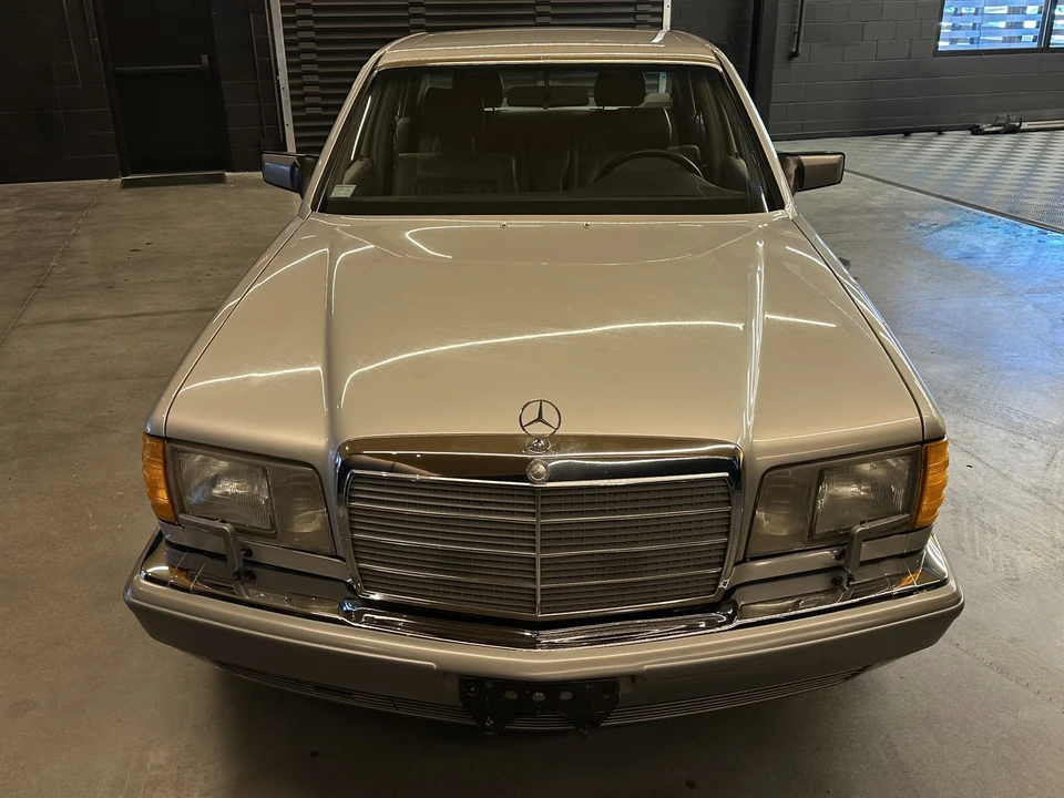 1986 Mercedes-Benz W126 S-Class Sedan - Image 14 of 31