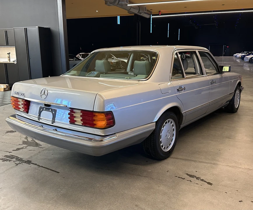 1986 Mercedes-Benz W126 S-Class Sedan - Image 23 of 31