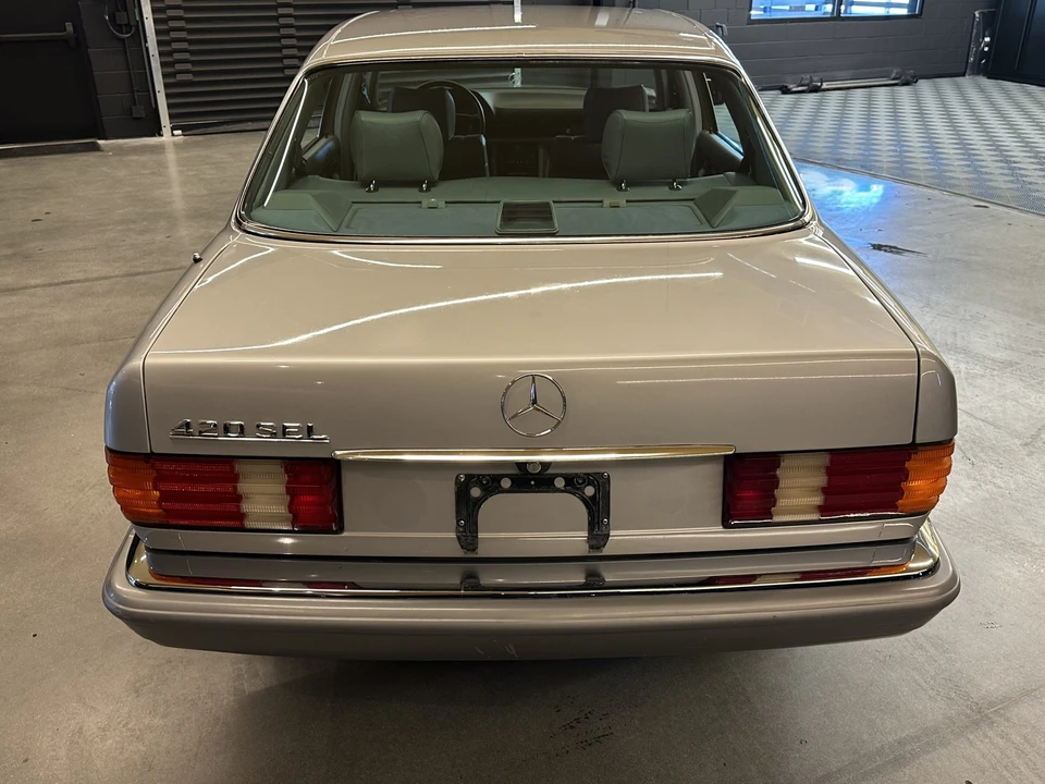 1986 Mercedes-Benz W126 S-Class Sedan - Image 31 of 31