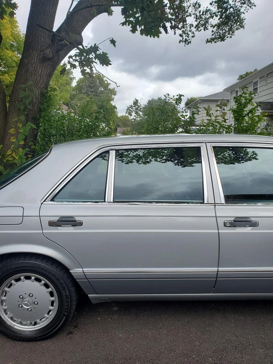 1986 Mercedes-Benz W126 S-Class Sedan - Image 28 of 31