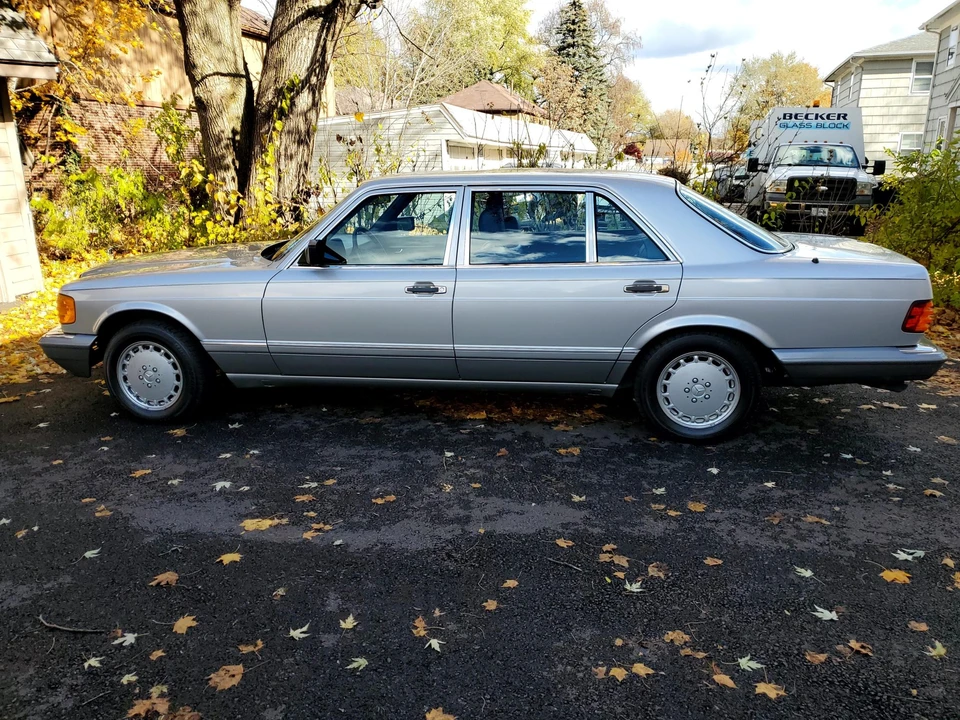 1986 Mercedes-Benz W126 S-Class Sedan - Image 16 of 31
