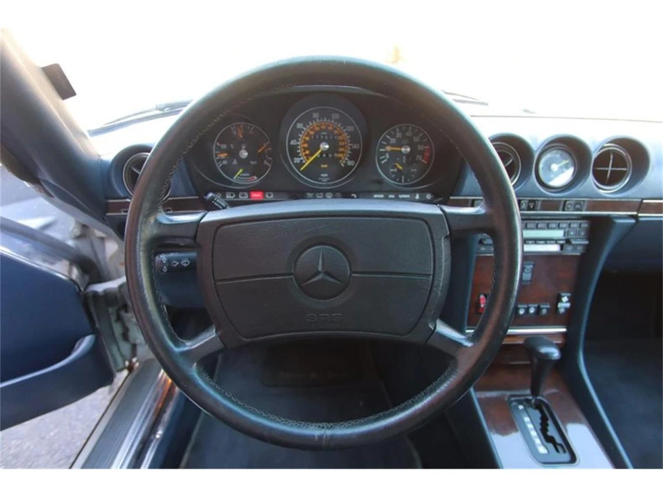 1986 Mercedes-Benz W126 S-Class Sedan - Image 13 of 25