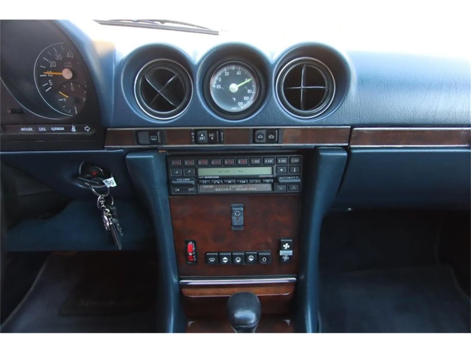 1986 Mercedes-Benz W126 S-Class Sedan - Image 16 of 25