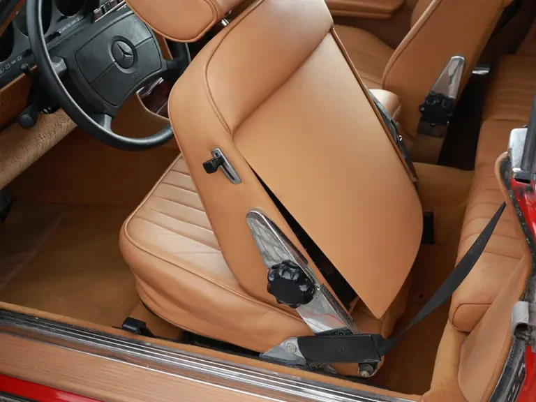 1986 Mercedes-Benz R107 SL-Class - Image 17 of 31
