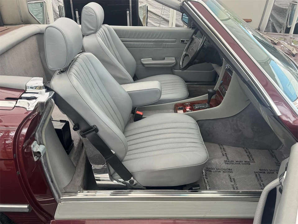 1986 Mercedes-Benz W126 S-Class Sedan - Image 11 of 31