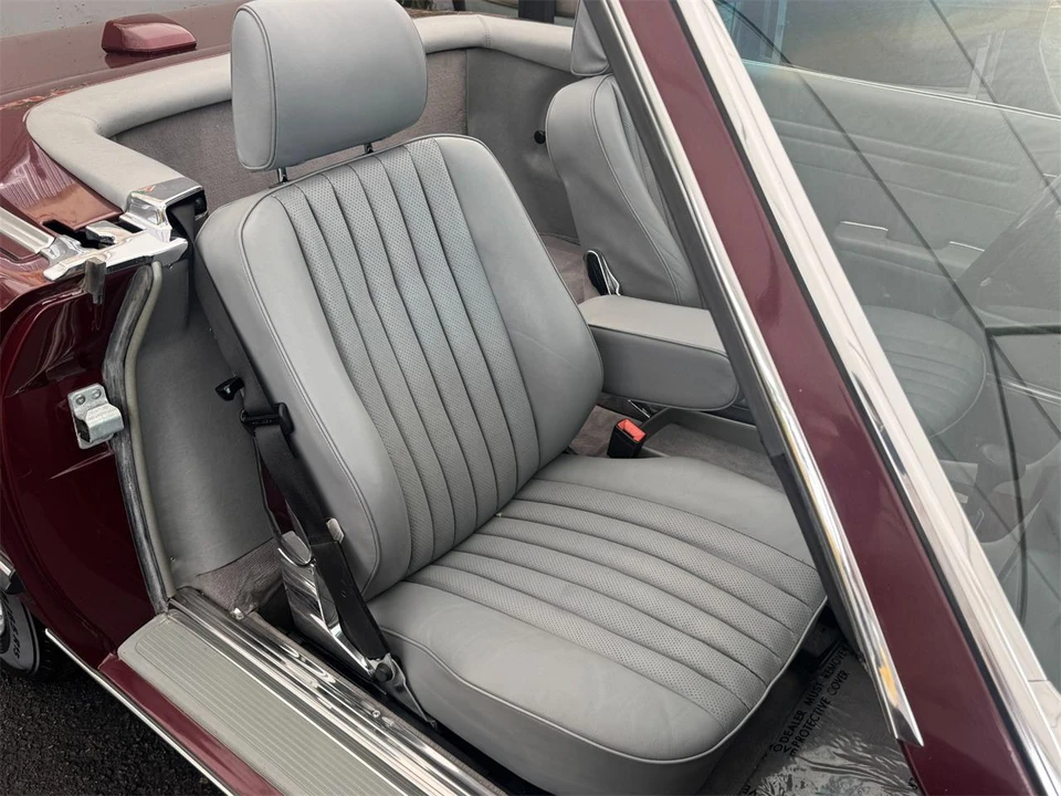 1986 Mercedes-Benz W126 S-Class Sedan - Image 27 of 31