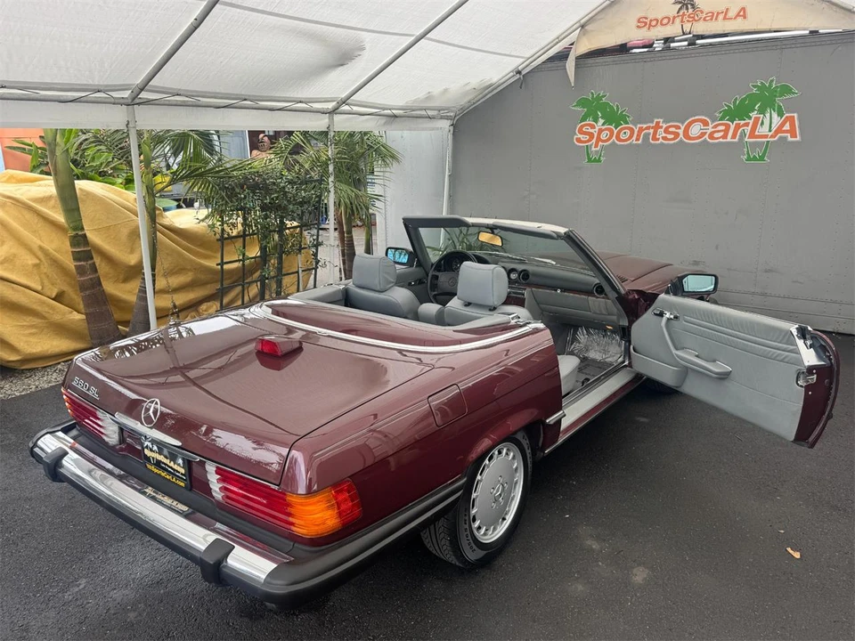 1986 Mercedes-Benz W126 S-Class Sedan - Image 7 of 31