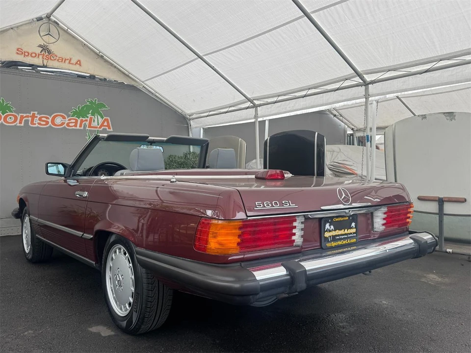 1986 Mercedes-Benz W126 S-Class Sedan - Image 8 of 31
