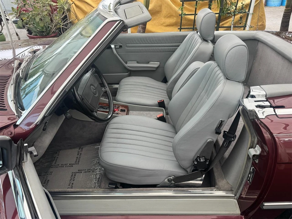 1986 Mercedes-Benz W126 S-Class Sedan - Image 12 of 31