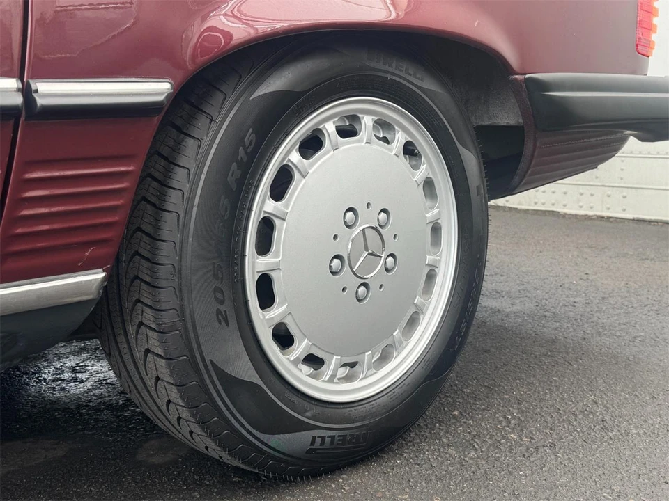 1986 Mercedes-Benz W126 S-Class Sedan - Image 22 of 31