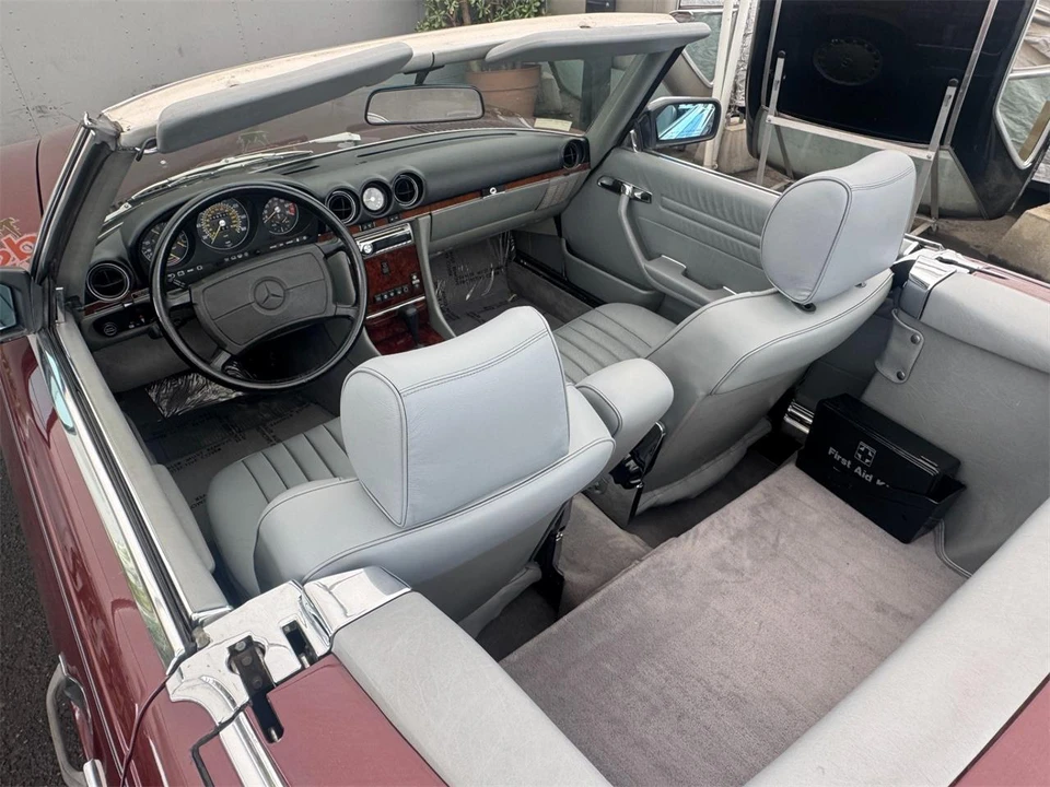 1986 Mercedes-Benz W126 S-Class Sedan - Image 15 of 31