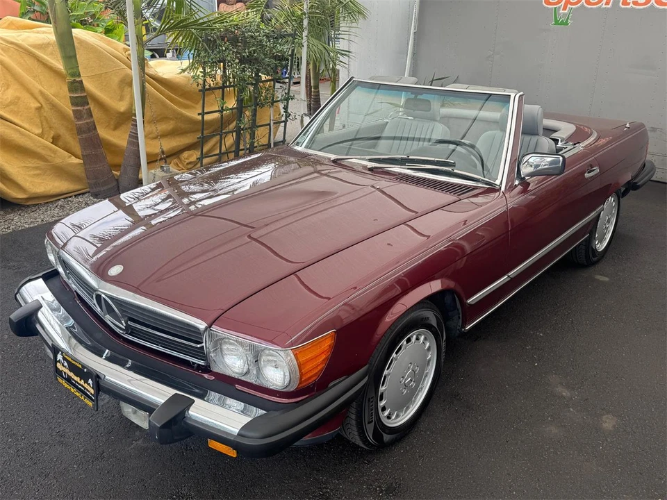 1986 Mercedes-Benz W126 S-Class Sedan - Image 2 of 31