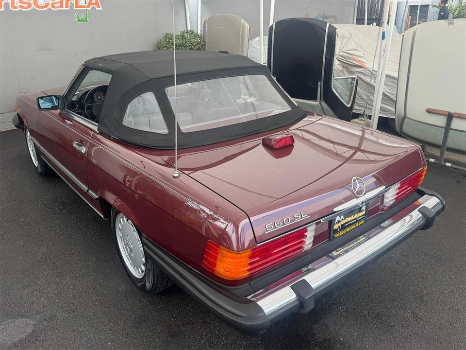 1986 Mercedes-Benz W126 S-Class Sedan - Image 23 of 31