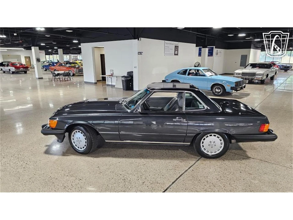 1986 Mercedes-Benz W126 S-Class Sedan - Image 21 of 31