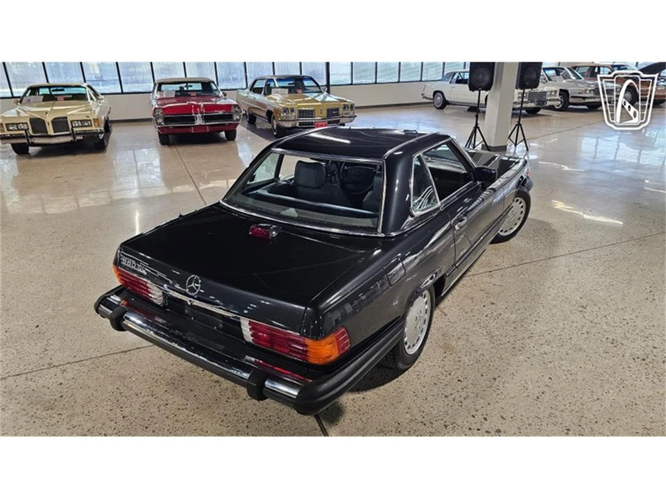 1986 Mercedes-Benz W126 S-Class Sedan - Image 29 of 31