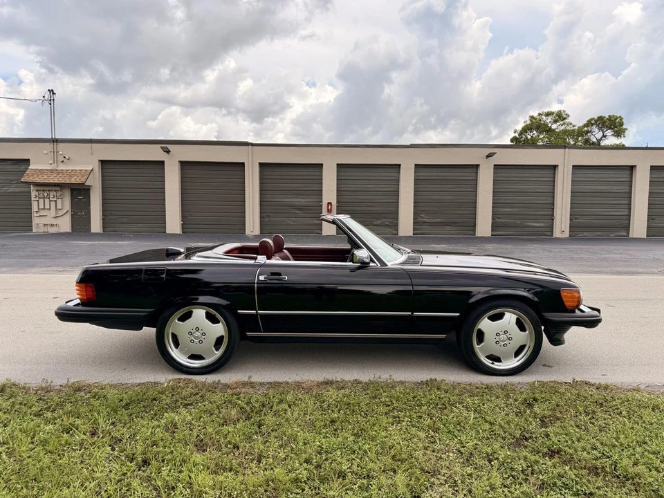 1986 Mercedes-Benz W126 S-Class Sedan - Image 7 of 31