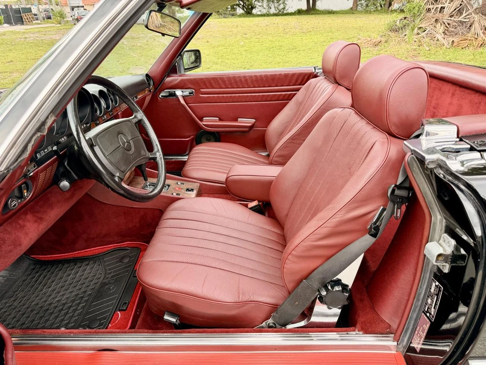 1986 Mercedes-Benz W126 S-Class Sedan - Image 13 of 31