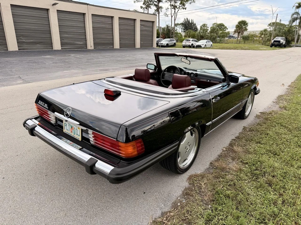 1986 Mercedes-Benz W126 S-Class Sedan - Image 6 of 31
