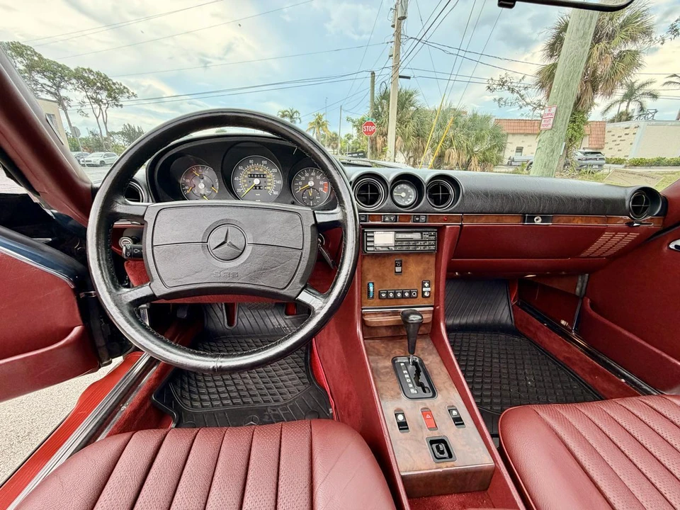 1986 Mercedes-Benz W126 S-Class Sedan - Image 15 of 31