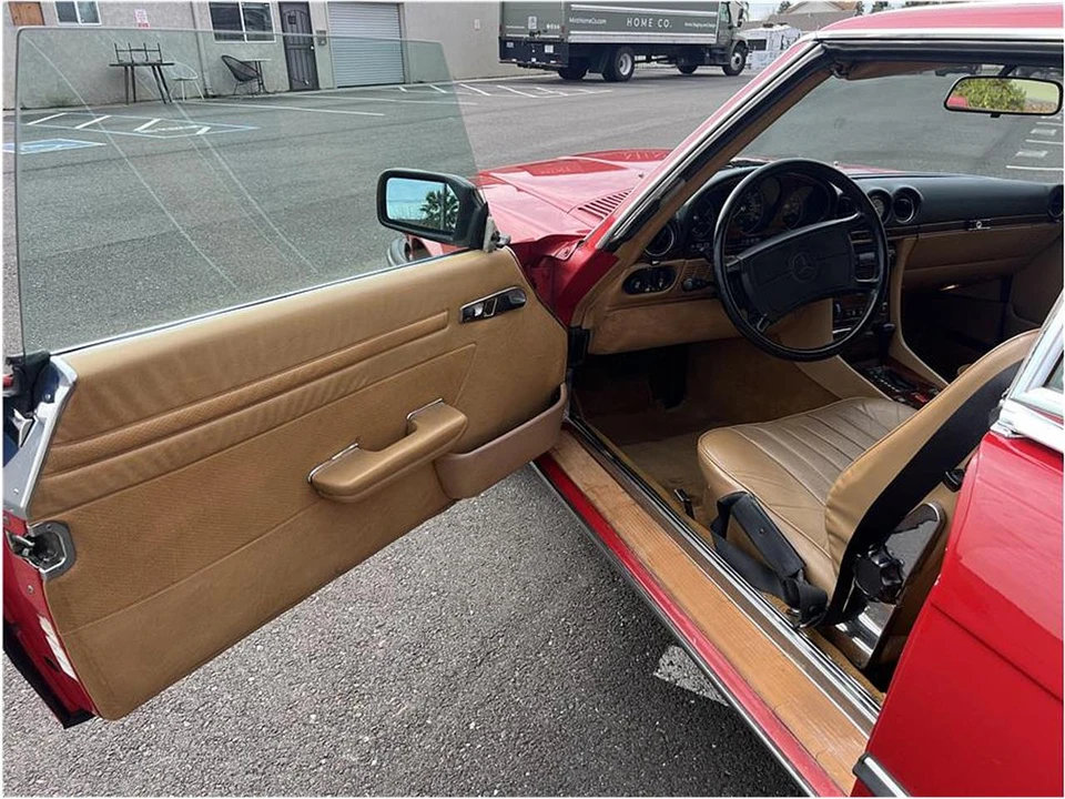 1986 Mercedes-Benz W126 S-Class Sedan - Image 11 of 18