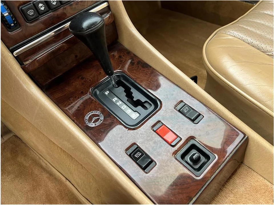 1986 Mercedes-Benz W126 S-Class Sedan - Image 16 of 18