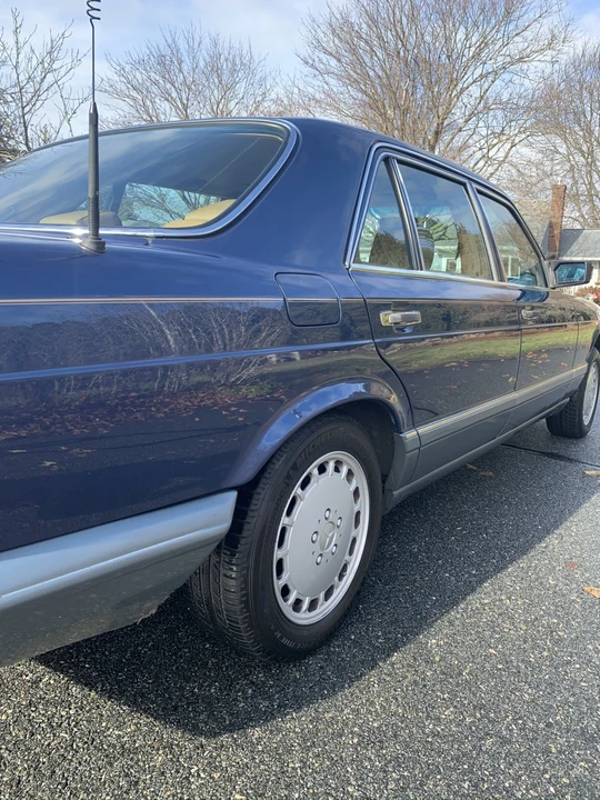1986 Mercedes-Benz W126 S-Class Sedan - Image 26 of 31