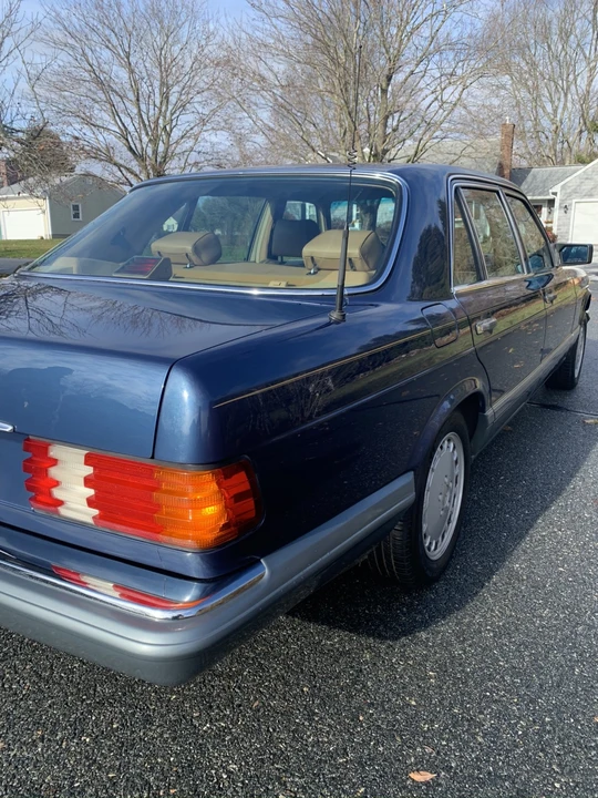 1986 Mercedes-Benz W126 S-Class Sedan - Image 27 of 31
