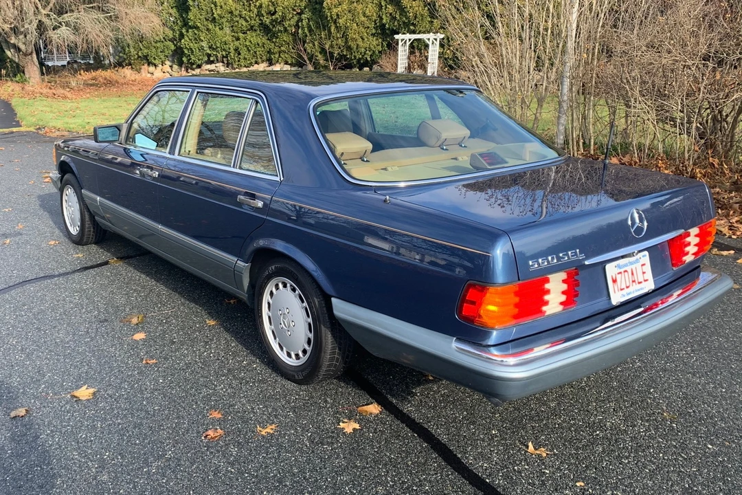 1986 Mercedes-Benz W126 S-Class Sedan - Image 5 of 31