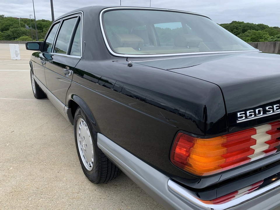 1986 Mercedes-Benz W126 S-Class Sedan - Image 16 of 31