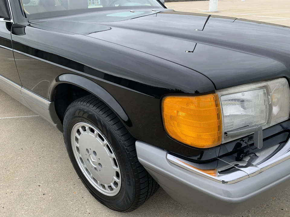 1986 Mercedes-Benz W126 S-Class Sedan - Image 24 of 31