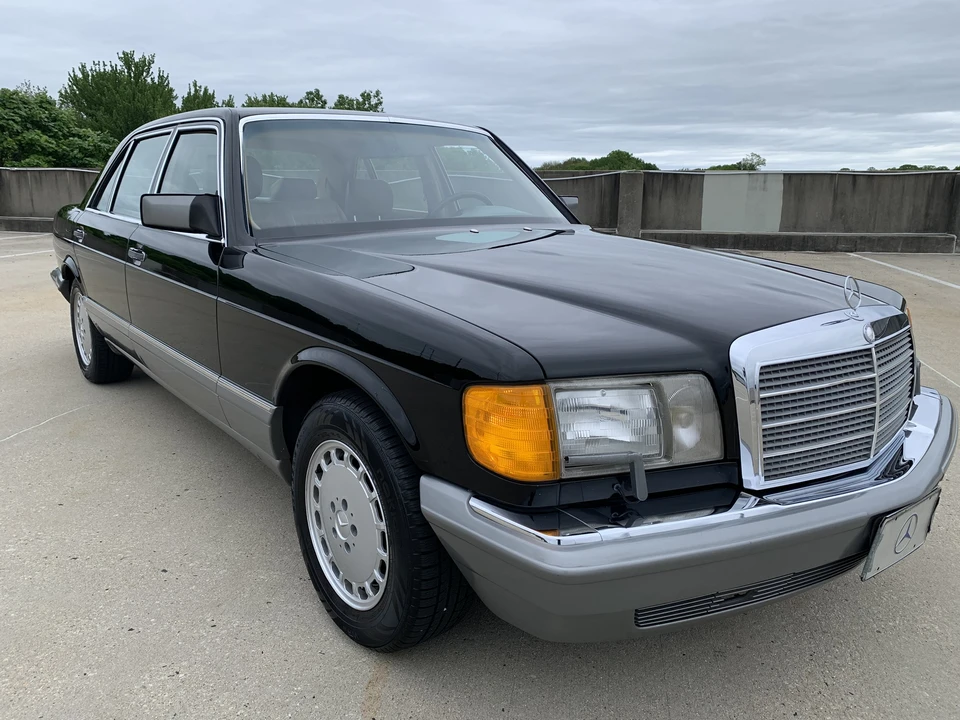 1986 Mercedes-Benz W126 S-Class Sedan - Image 13 of 31