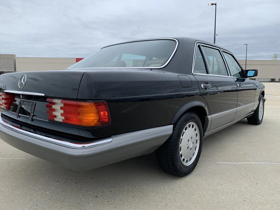 1986 Mercedes-Benz W126 S-Class Sedan - Image 19 of 31