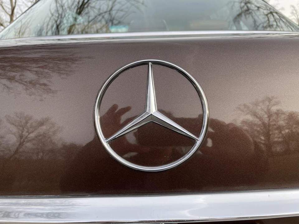 1986 Mercedes-Benz W126 S-Class Sedan - Image 30 of 31