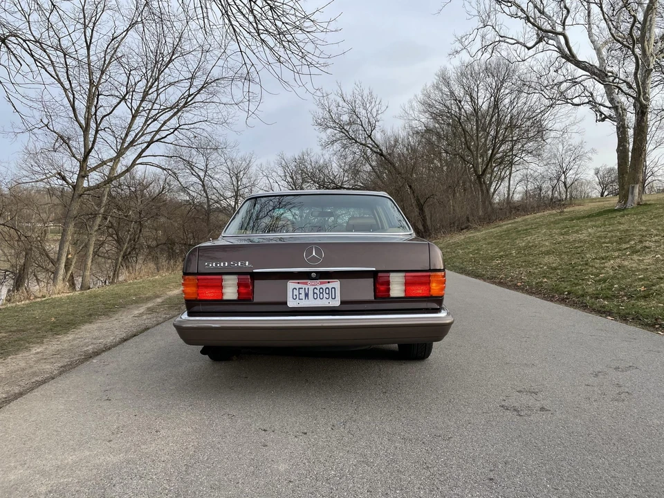 1986 Mercedes-Benz W126 S-Class Sedan - Image 9 of 31