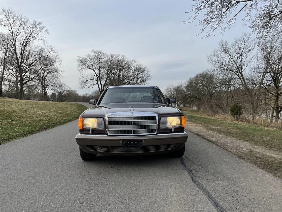 1986 Mercedes-Benz W126 S-Class Sedan - Image 20 of 31