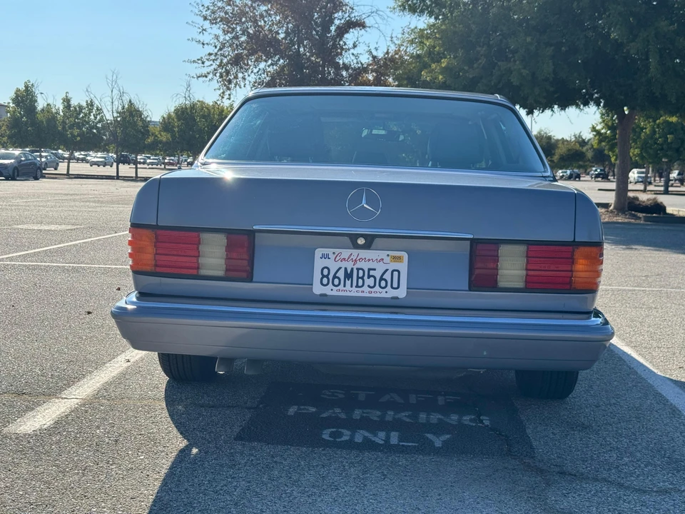 1986 Mercedes-Benz W126 S-Class Sedan - Image 18 of 31