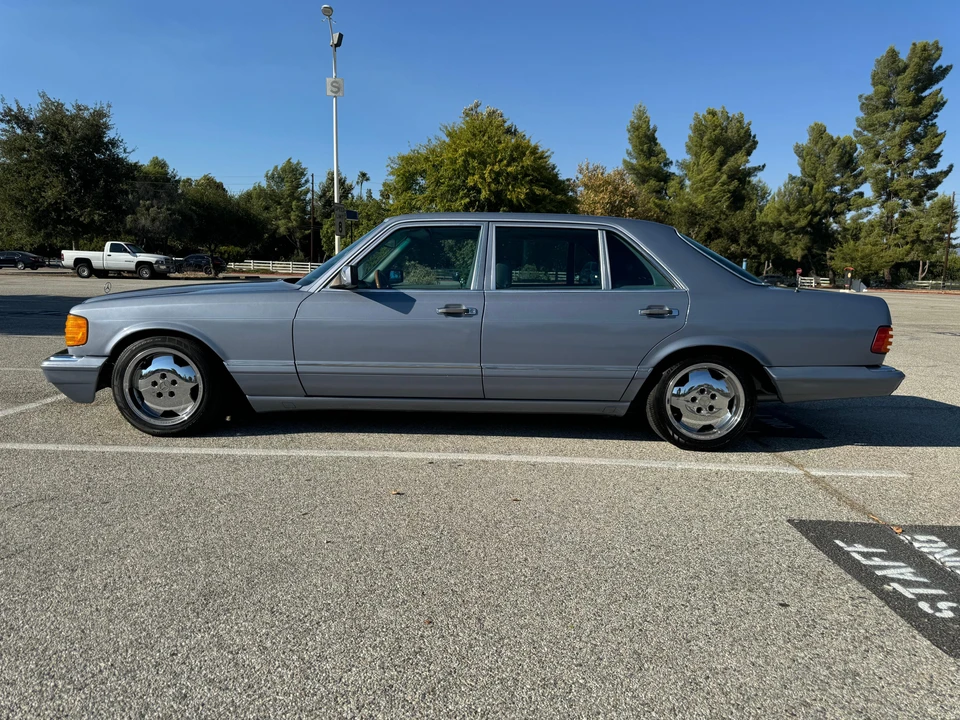 1986 Mercedes-Benz W126 S-Class Sedan - Image 12 of 31