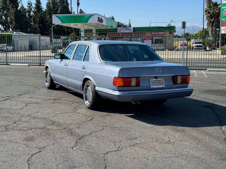 1986 Mercedes-Benz W126 S-Class Sedan - Image 15 of 31