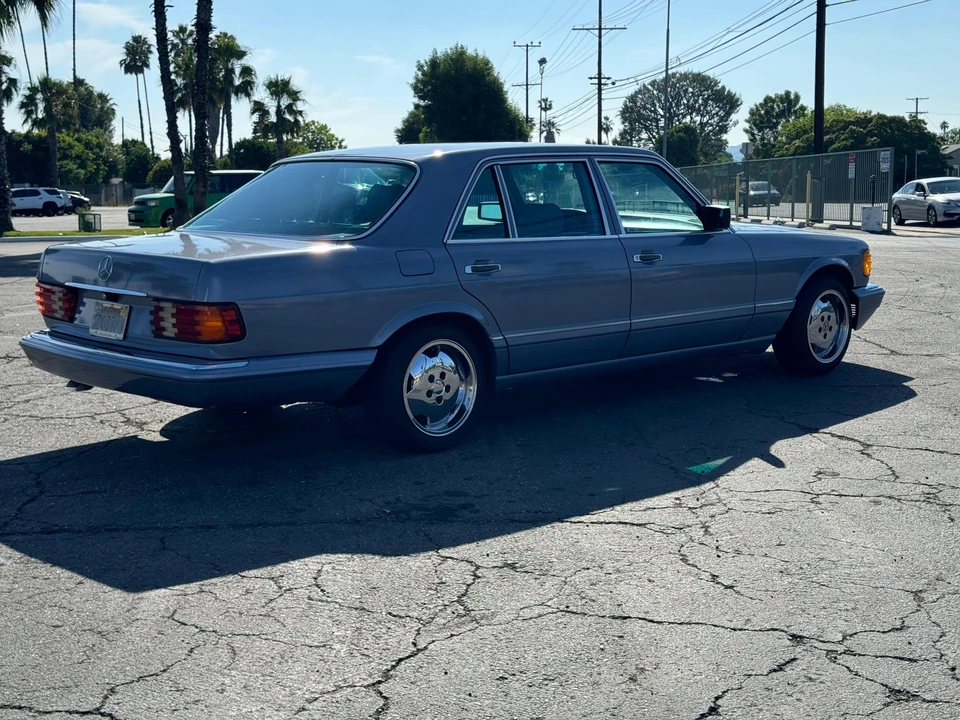 1986 Mercedes-Benz W126 S-Class Sedan - Image 21 of 31