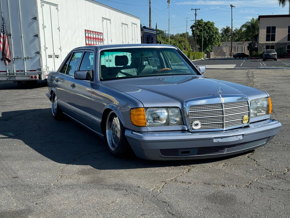 1986 Mercedes-Benz W126 S-Class Sedan - Image 24 of 31