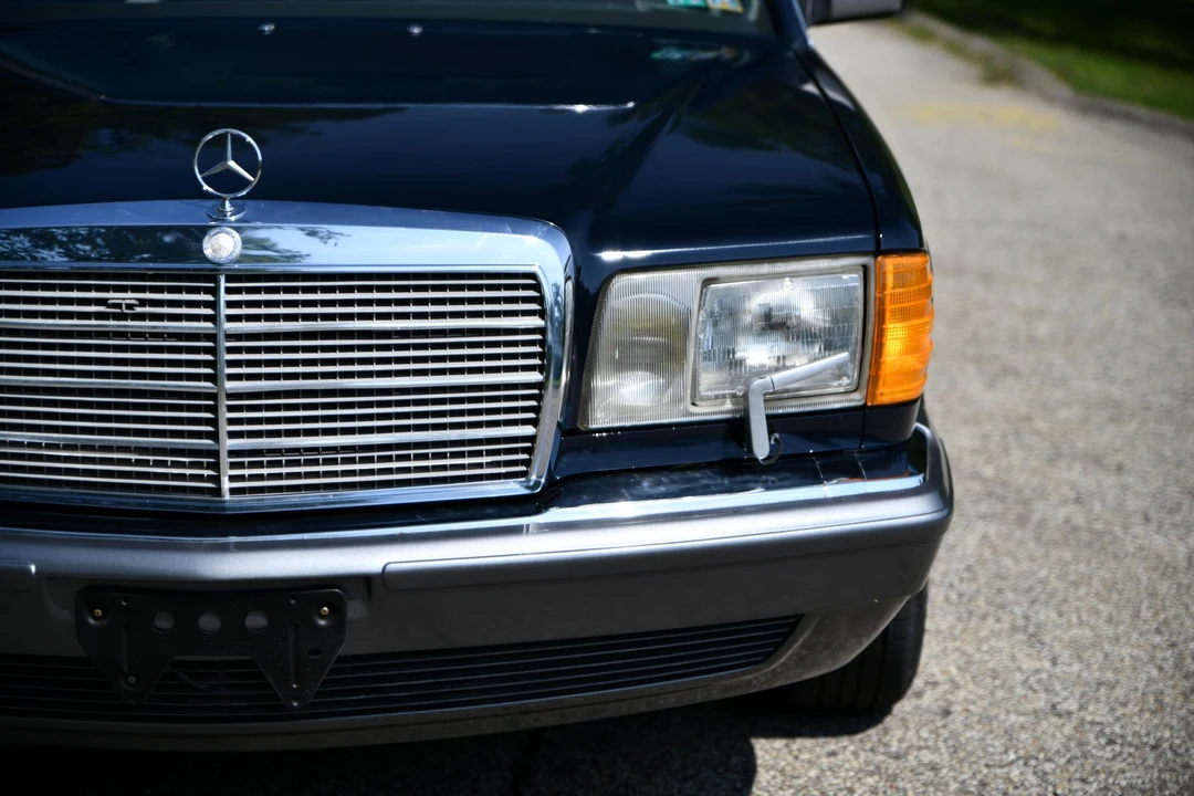 1986 Mercedes-Benz W126 S-Class Sedan - Image 25 of 31