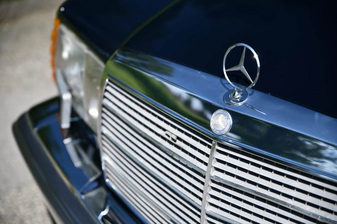 1986 Mercedes-Benz W126 S-Class Sedan - Image 27 of 31