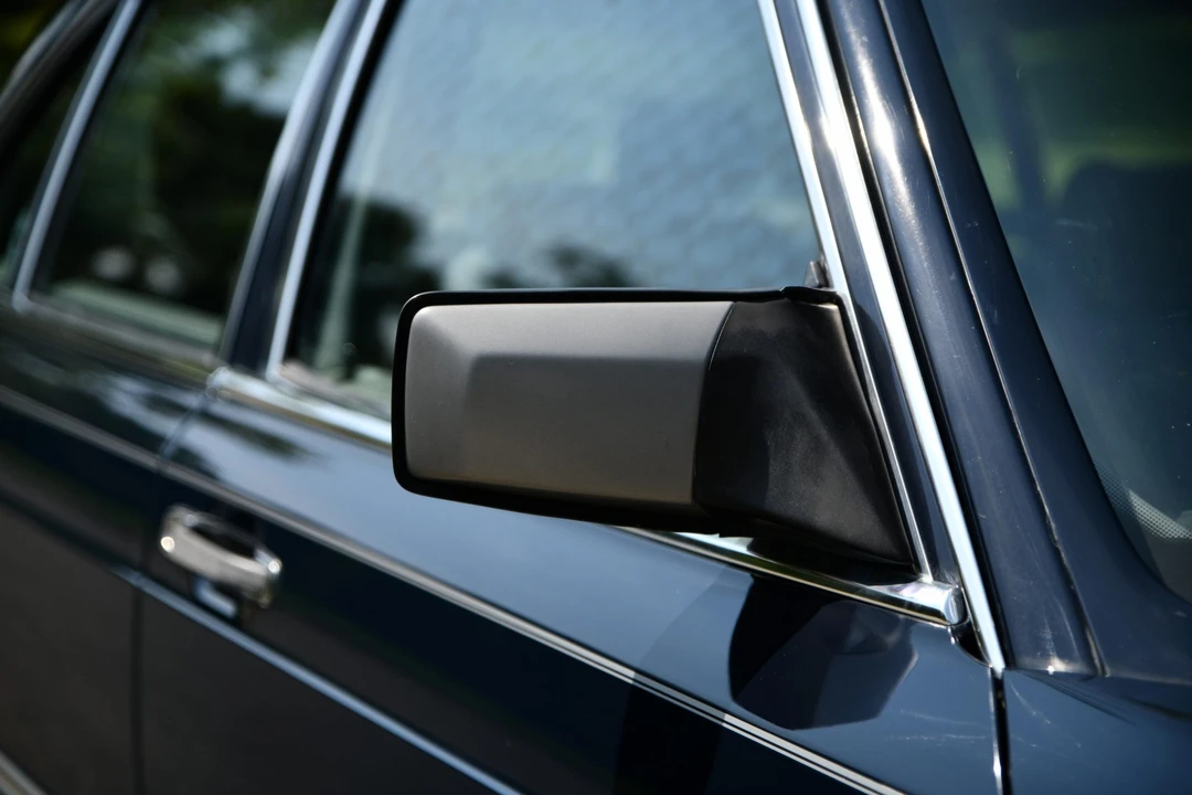 1986 Mercedes-Benz W126 S-Class Sedan - Image 29 of 31