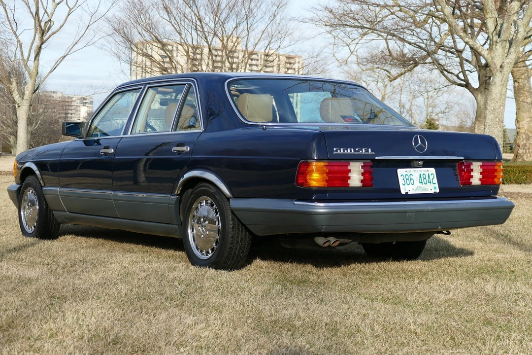 1986 Mercedes-Benz W126 S-Class Sedan - Image 7 of 31
