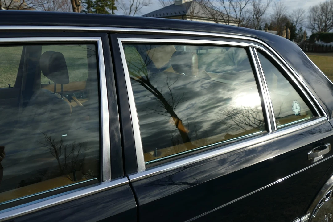 1986 Mercedes-Benz W126 S-Class Sedan - Image 23 of 31