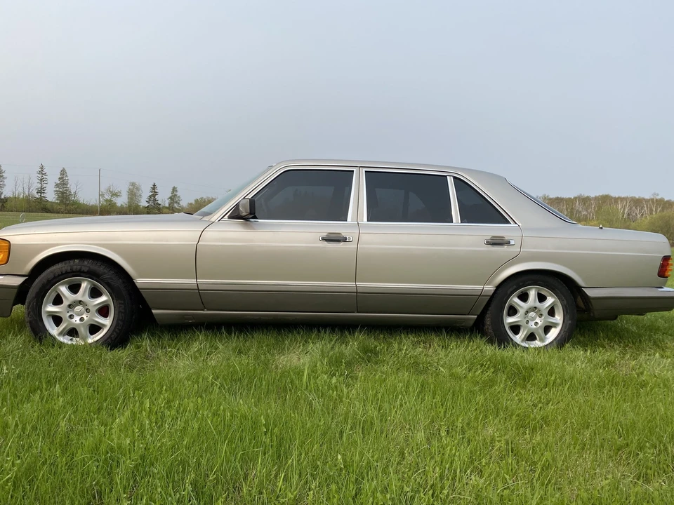 1986 Mercedes-Benz W126 S-Class Sedan - Image 23 of 31