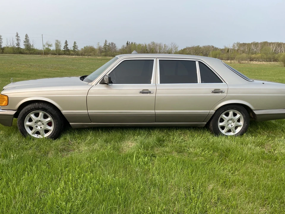 1986 Mercedes-Benz W126 S-Class Sedan - Image 16 of 31