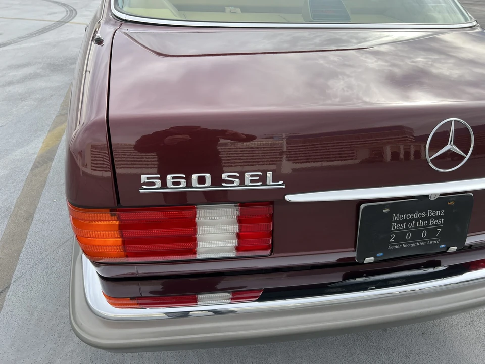 1986 Mercedes-Benz W126 S-Class Sedan - Image 31 of 31
